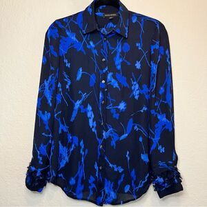 Banana republic, sheer button down shirt 🖤 floral 🖤 black & blue 🖤 XS